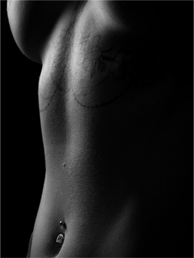 Clair-Obscur — photographie d'art sensuelle de Laure Albane, édition limitée IMPERESSA